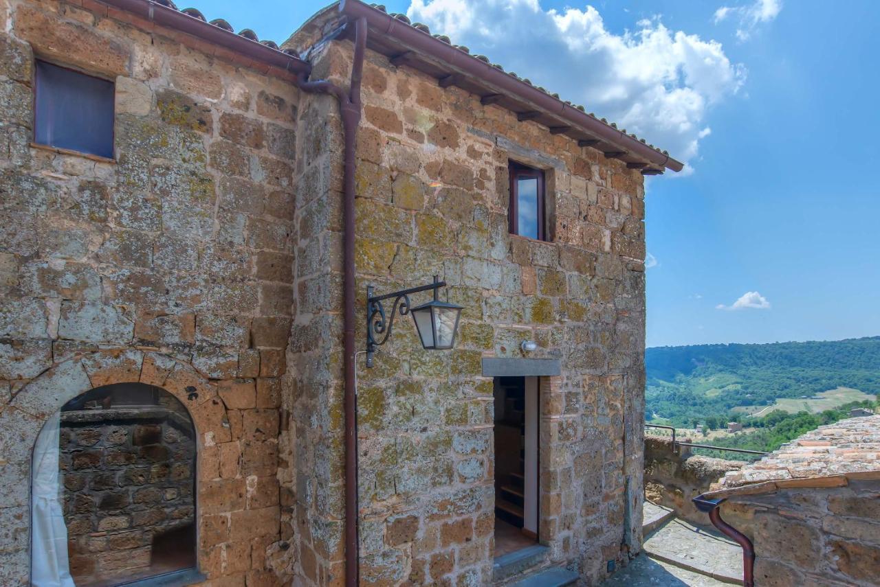 Astar Civita Bagnoregio Bagian luar foto